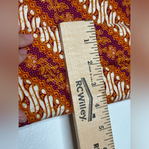 Batik Keris Multicolor Tote Bag - Picture 4 of 7